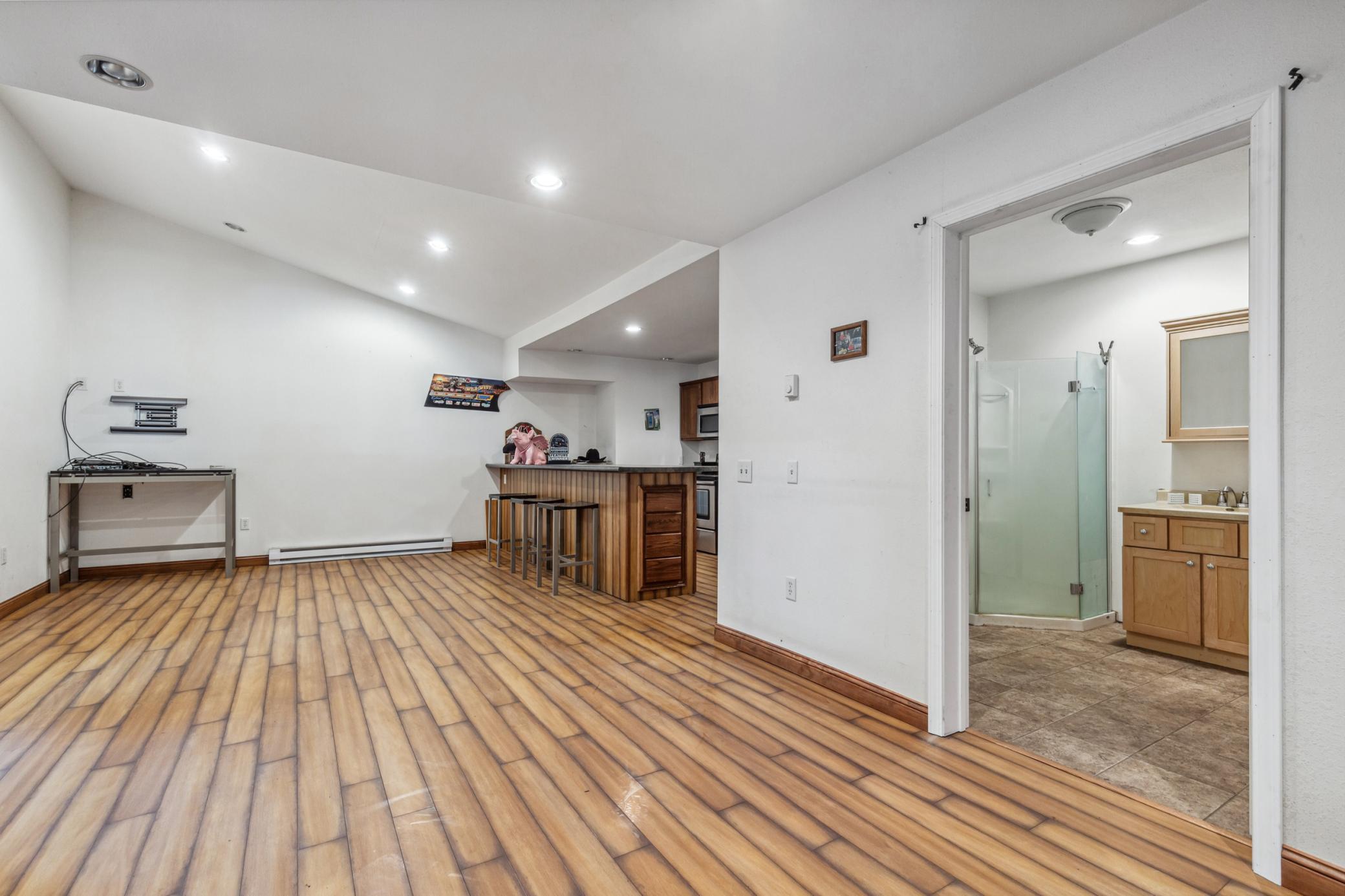 Efficiency w/ bath in upper level of shop