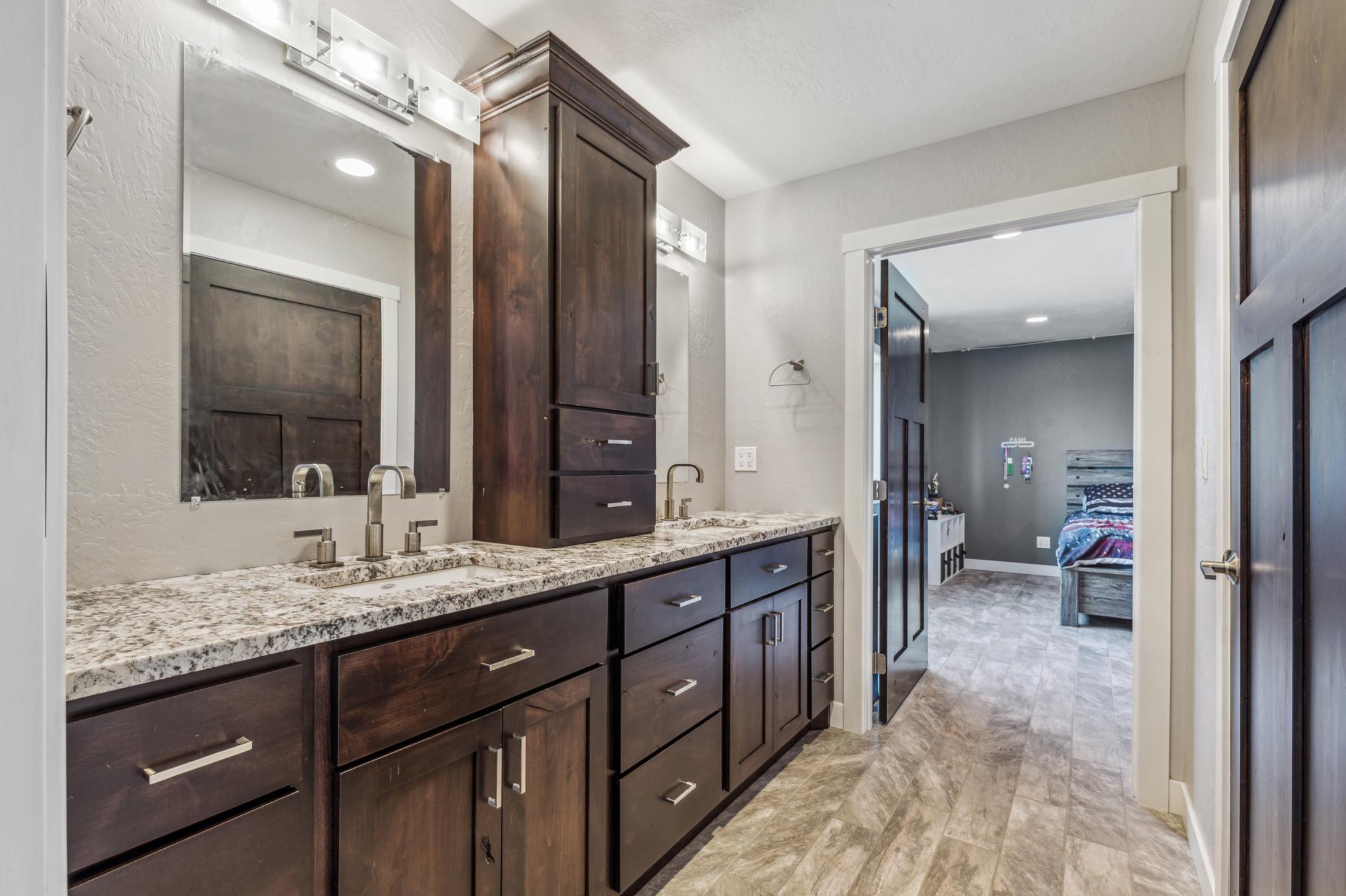 Walk Thru Bathroom
