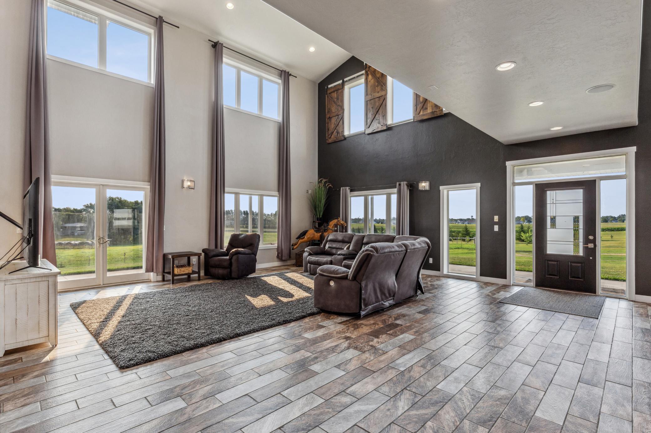 Living Room w/ cathedral ceiling