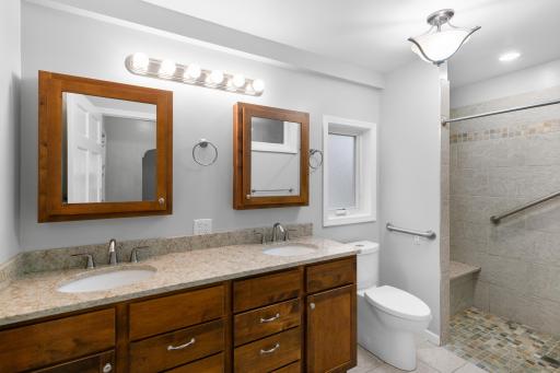 Main level 3/4 bath.