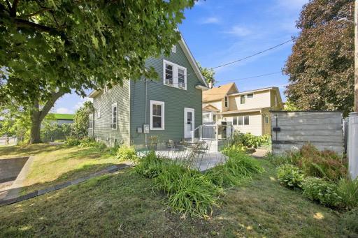 26-web-or-mls-1825 W Minnehaha Ave-14.jpg