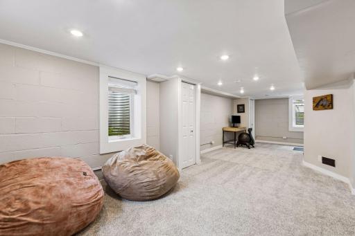 2745 Blackstone Avenue, Saint Louis Park, MN 55416