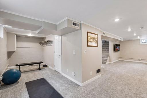 2745 Blackstone Avenue, Saint Louis Park, MN 55416