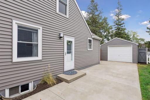 2745 Blackstone Avenue, Saint Louis Park, MN 55416
