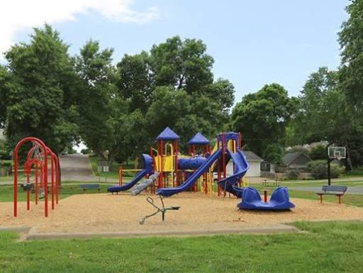 2745 Blackstone Avenue, Saint Louis Park, MN 55416