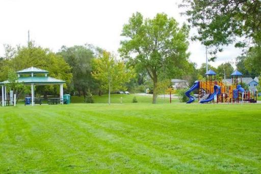 2745 Blackstone Avenue, Saint Louis Park, MN 55416