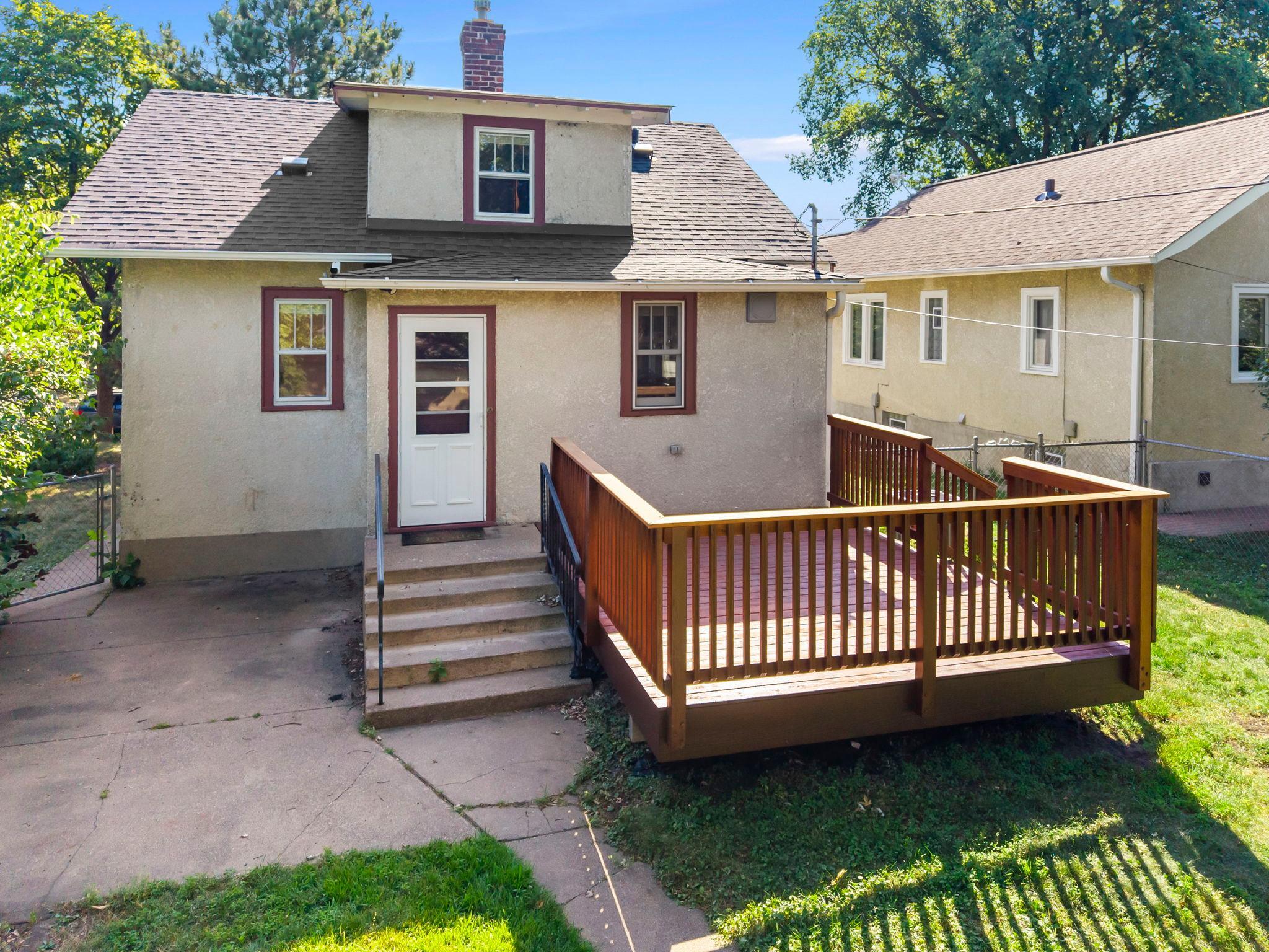 74-web-or-mls-4142 18th Ave-416.jpg