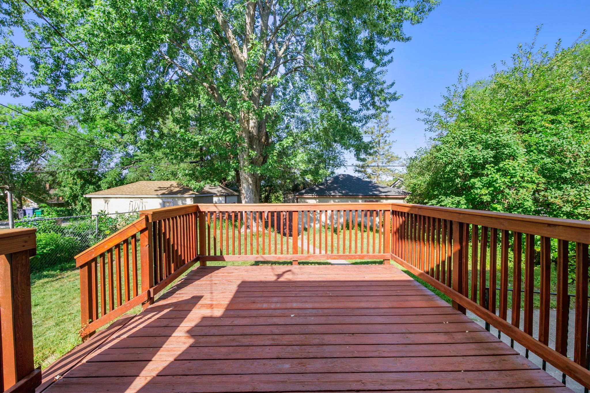 67-web-or-mls-4142 18th Ave-54.jpg