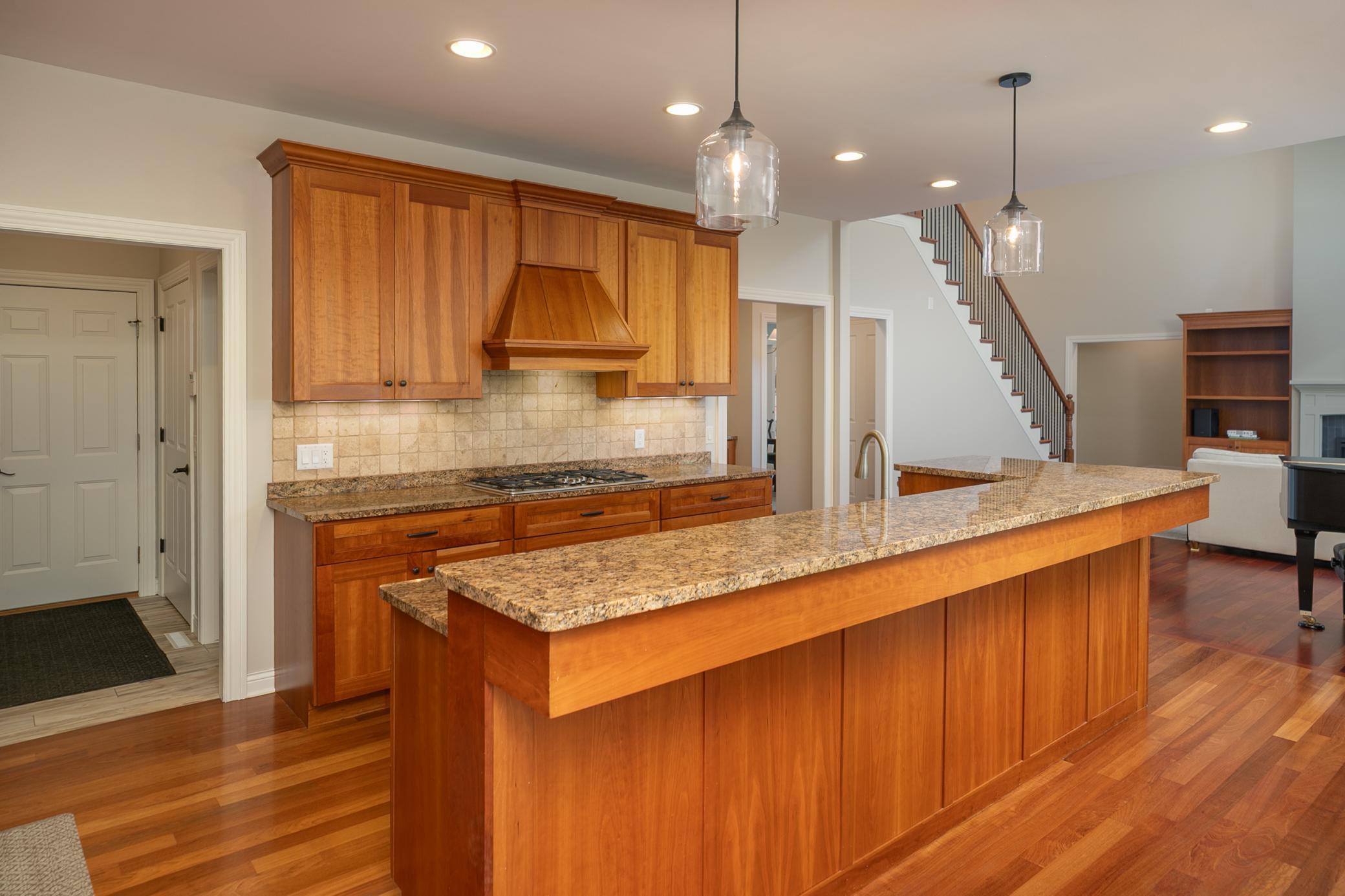13-13-Kitchen.jpg