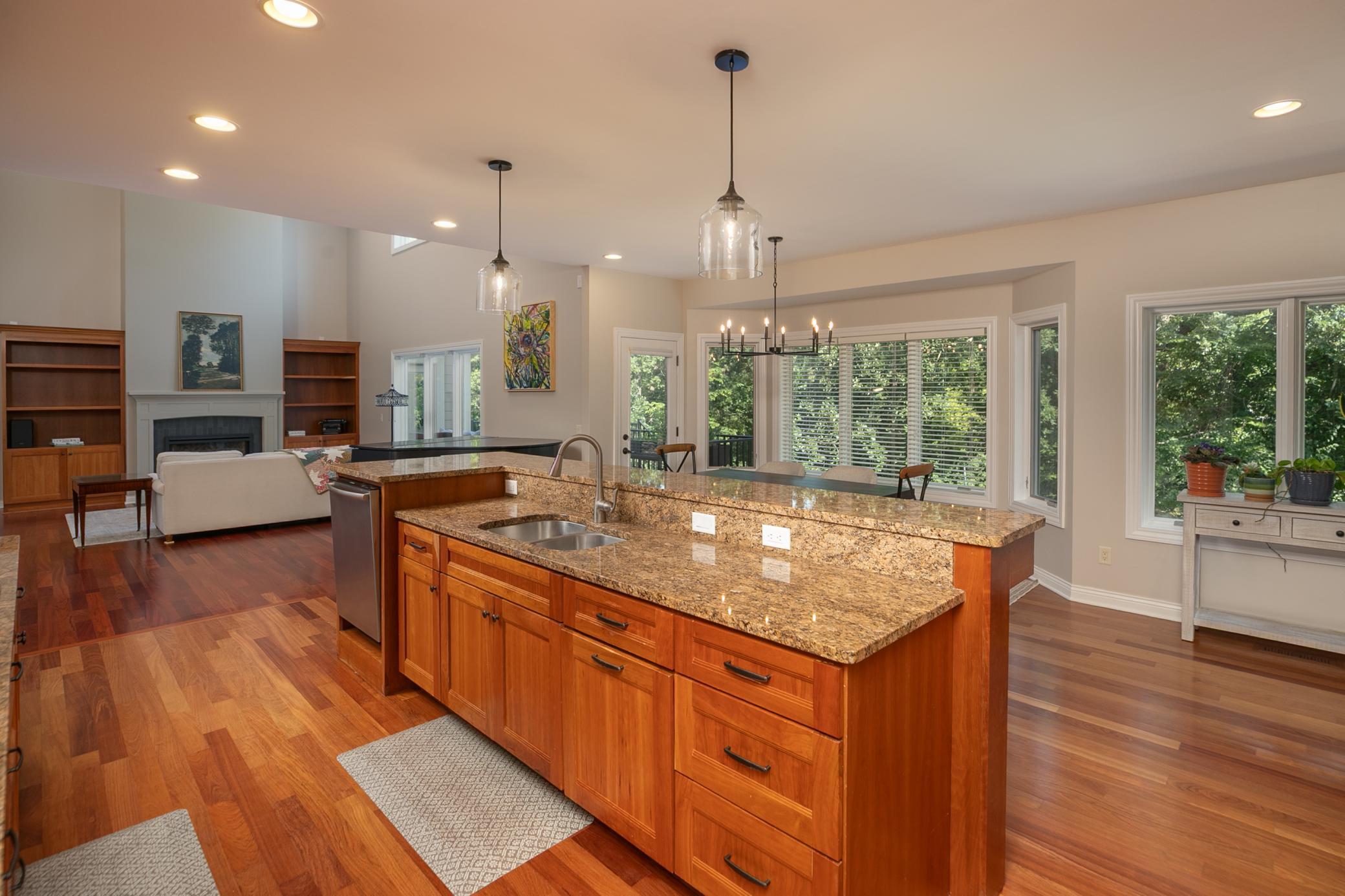 15-15-Kitchen.jpg