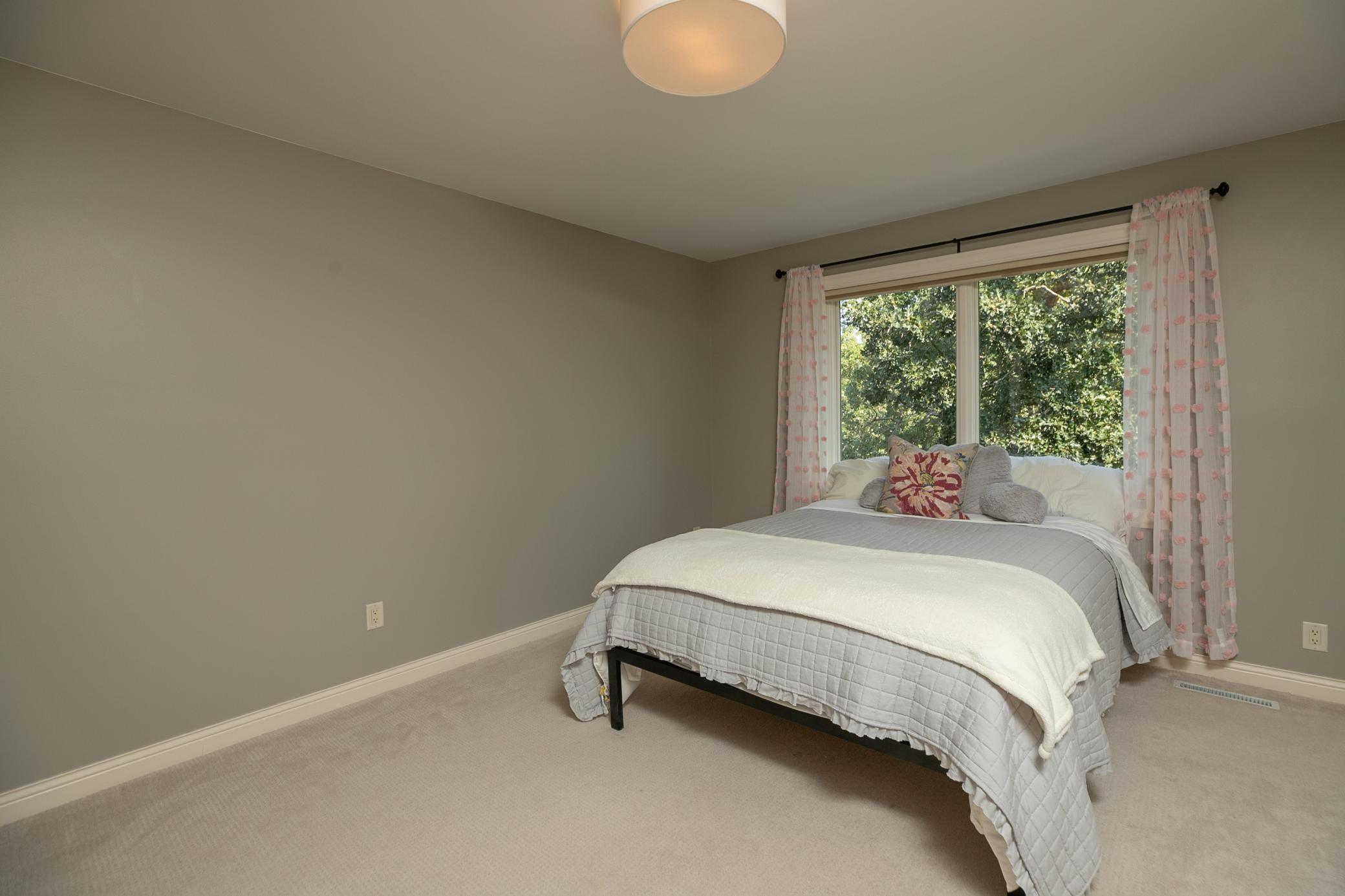 32-32-Bedroom 2.jpg