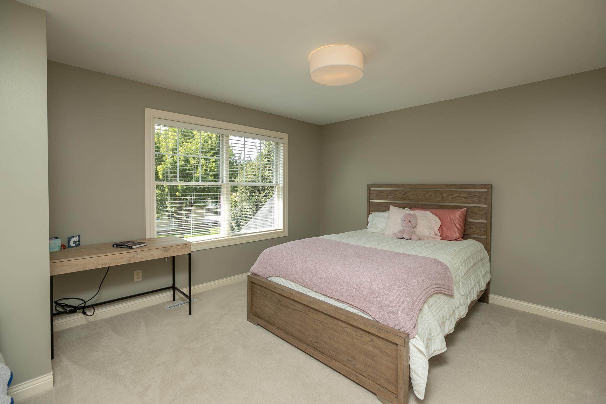37-37-Bedroom 4.jpg