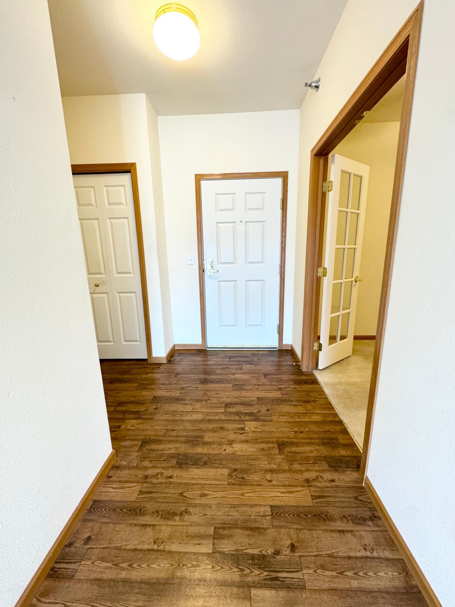 Unit Foyer.jpg