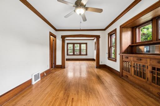 2096 Como Avenue, Saint Paul, MN 55108