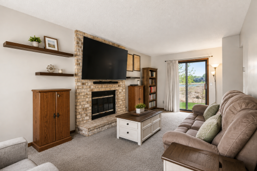 4505 Orchid Circle, Plymouth, MN 55446