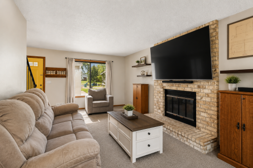 4505 Orchid Circle, Plymouth, MN 55446