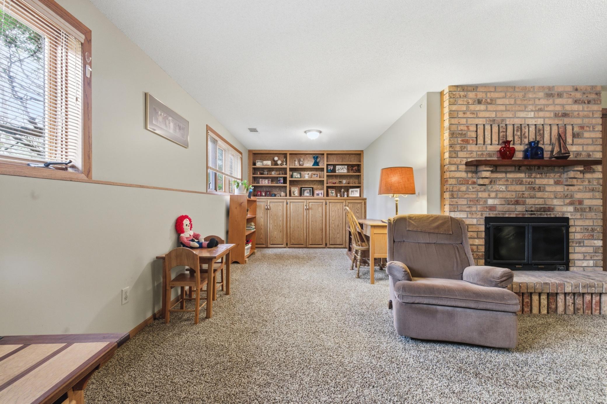 Built-ins for displaying & storage