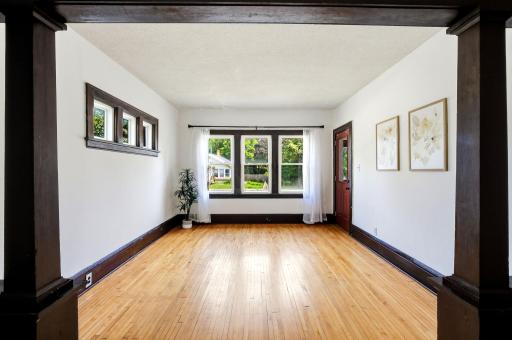 8-web-or-mls-1283-Rice-St-08.jpg