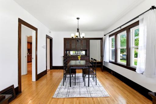 9-web-or-mls-1283-Rice-St-09.jpg