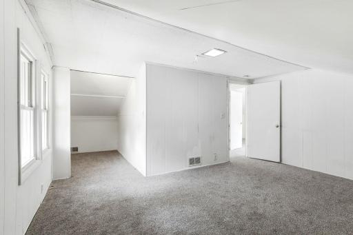 28-web-or-mls-1283-Rice-St-28.jpg