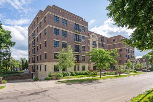 370 Marshall Avenue, 201, Saint Paul, MN 55102