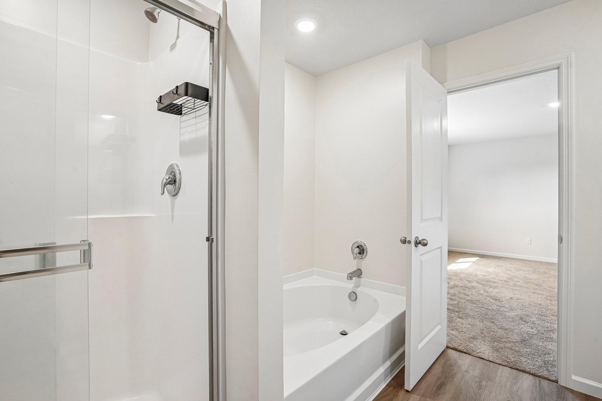 28-web-or-mls-397th St-S2008-026.jpg