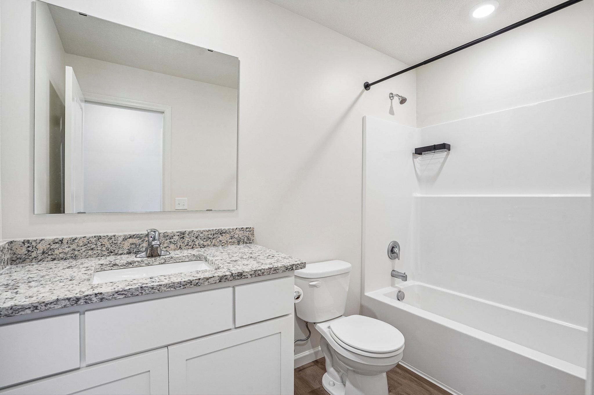 29-web-or-mls-397th St-S2008-027.jpg
