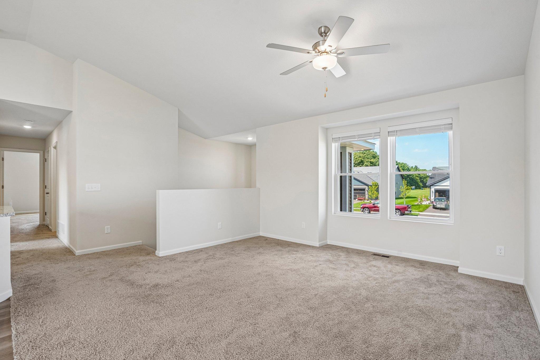 13-web-or-mls-397th St-S2008-011.jpg