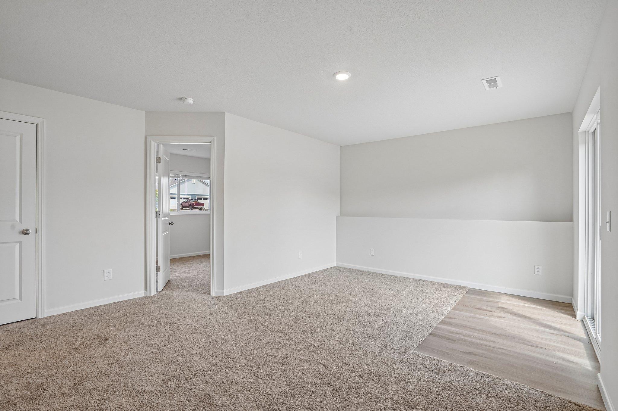 35-web-or-mls-397th St-S2008-033.jpg