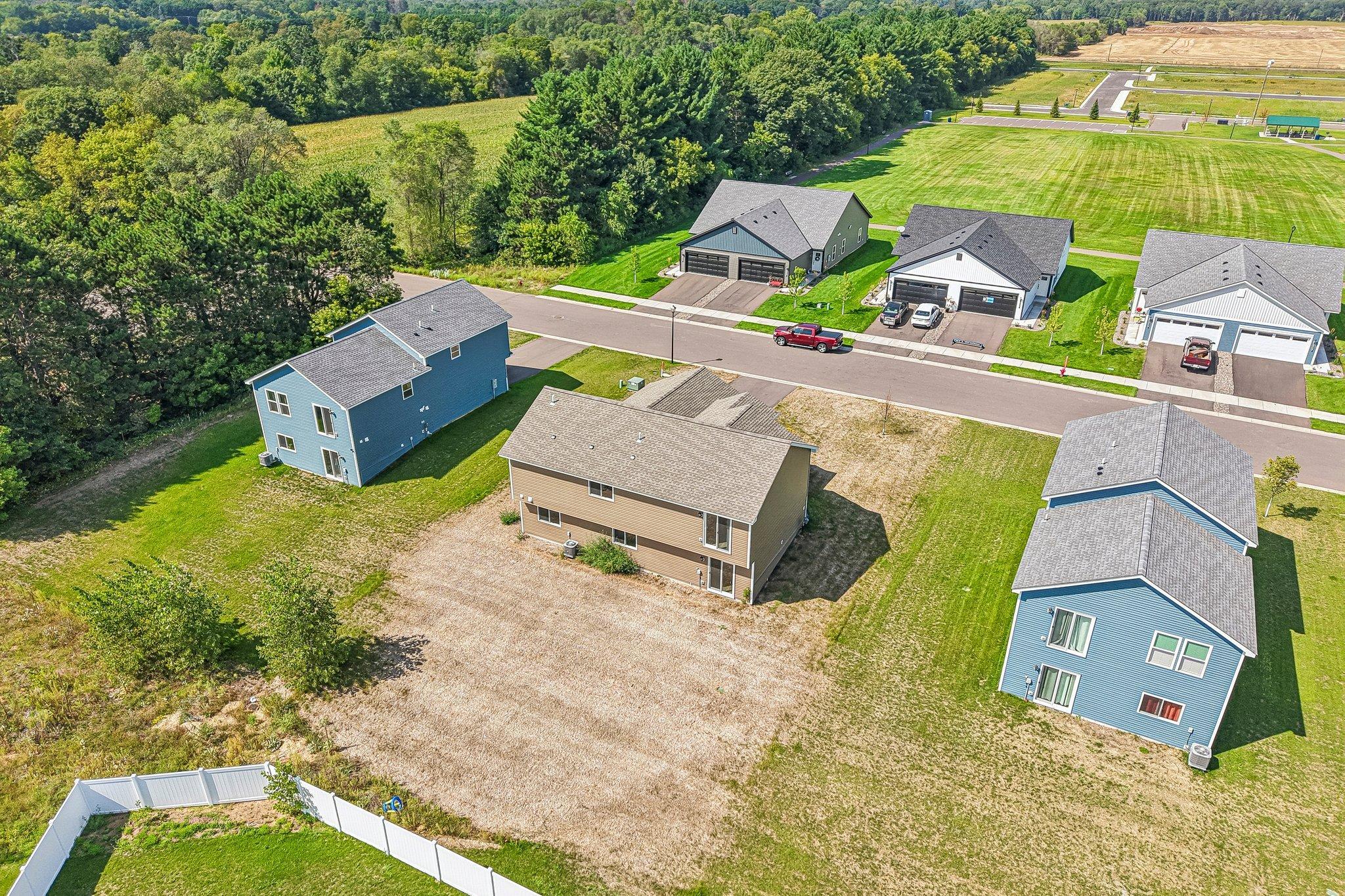 54-web-or-mls-397th St-S2008-052.jpg