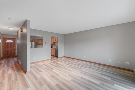2017 32nd Avenue S, Fargo, ND 58103