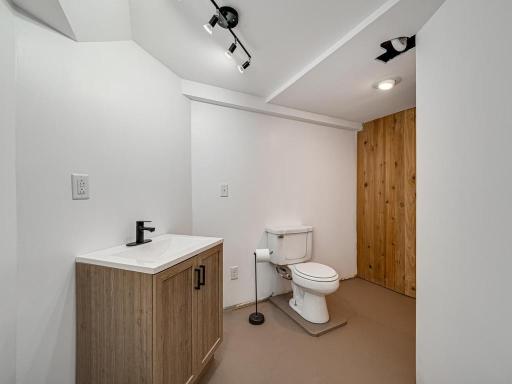 basement half bath