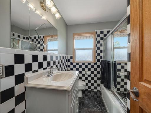 main floor full bath