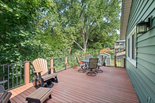 12335 Oxbow Drive, Eden Prairie, MN 55347