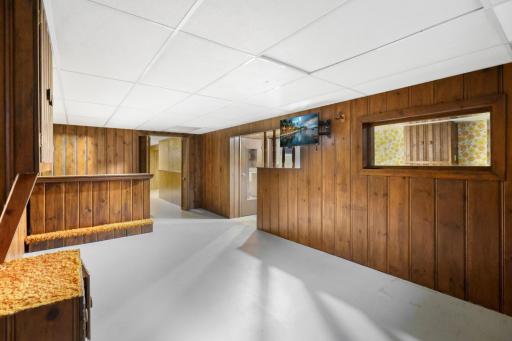 9141 Oliver Avenue S, Bloomington, MN 55431