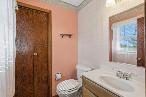 5904 118th Street SE, Delano, MN 55328