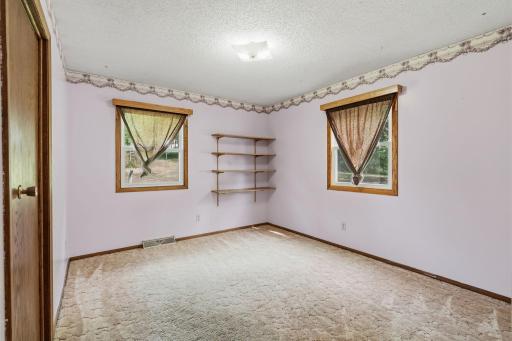 5904 118th Street SE, Delano, MN 55328