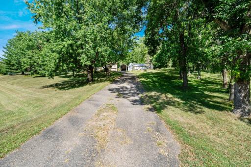 5904 118th Street SE, Delano, MN 55328