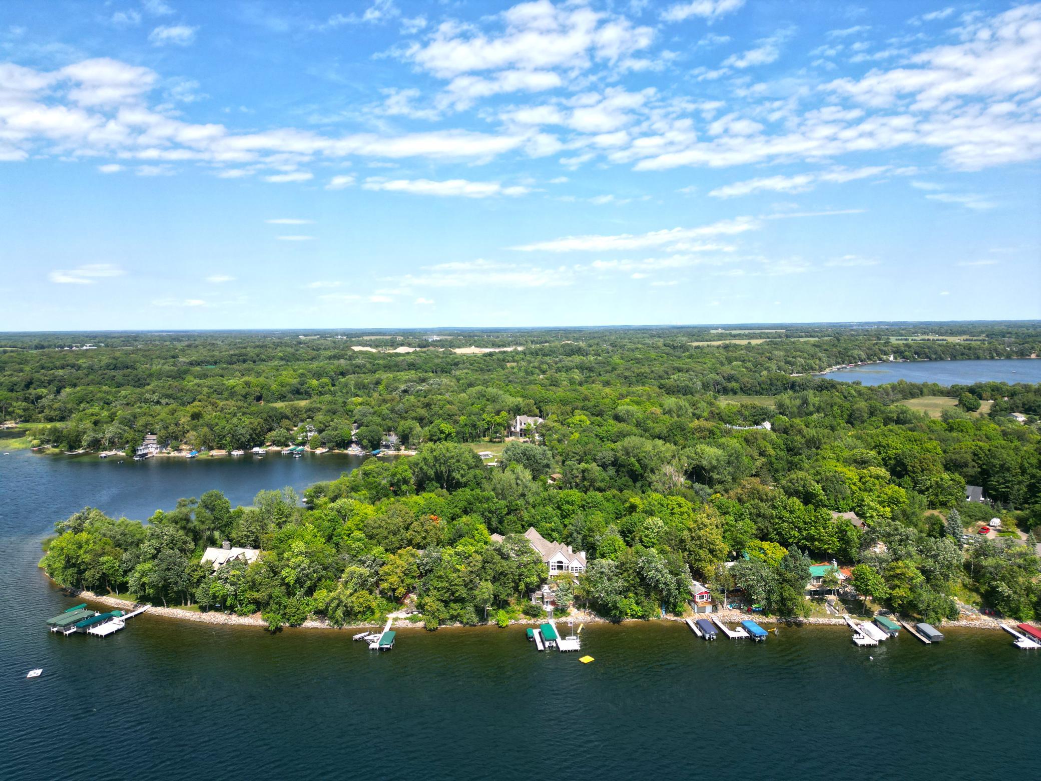 Lake Sylvia spans across 1,524 acres of pristine water with over 17 feet of water clarity.
