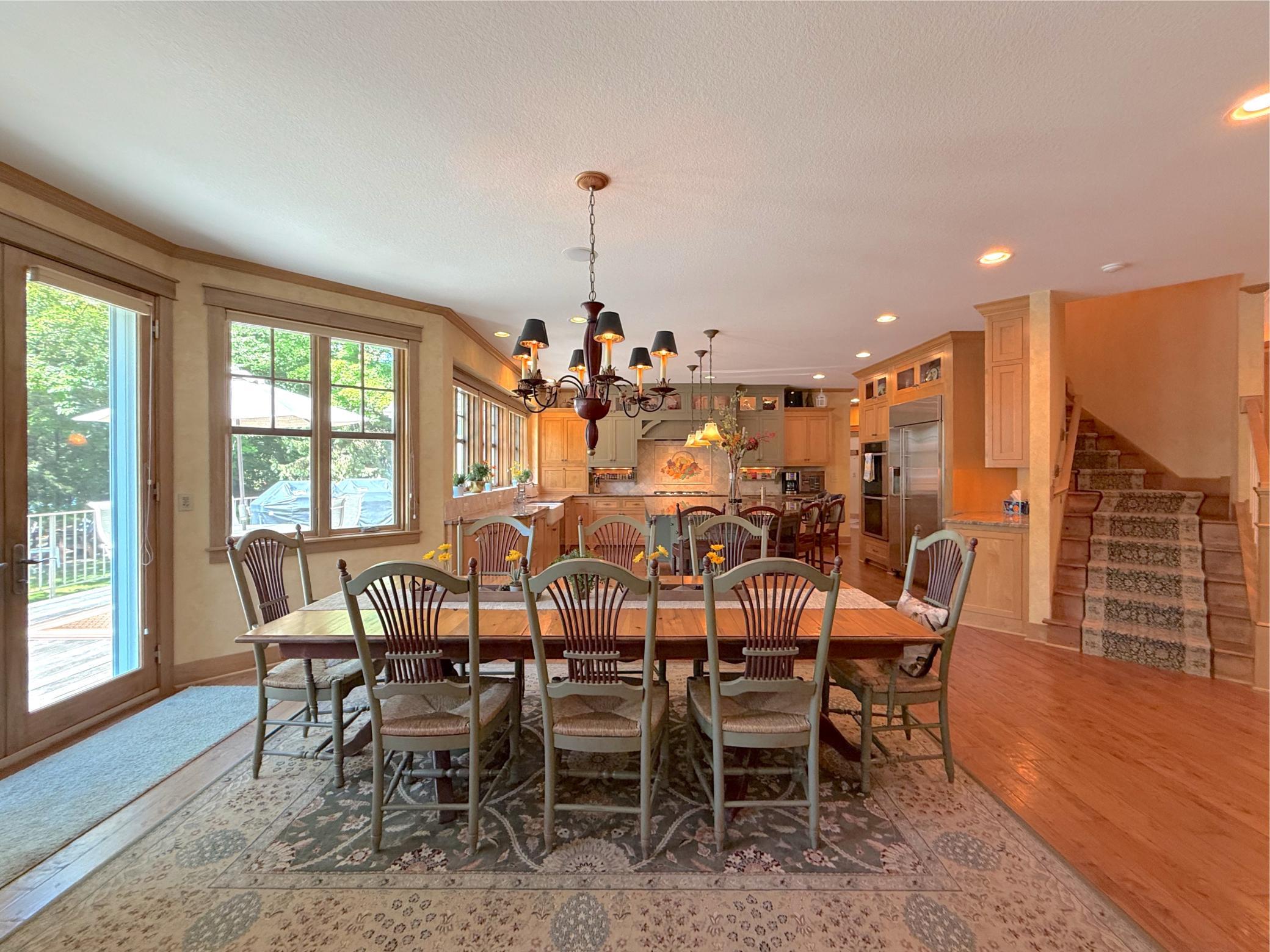 Take-in incredible views of the Lake Sylvia shoreline from the vast space the dining room and kitchen has to offer.