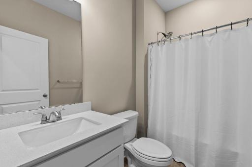 46-web-or-mls-7624 Ochoa Ave NE-54.jpg