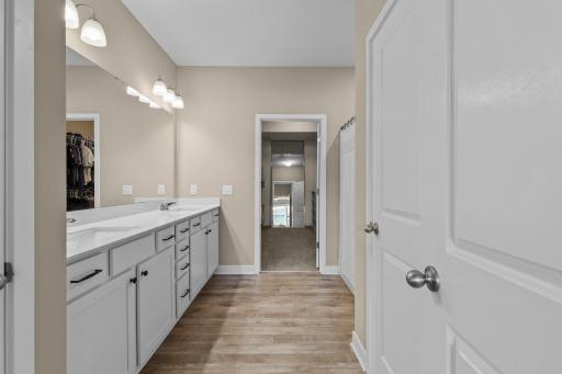 39-web-or-mls-7624 Ochoa Ave NE-138.jpg