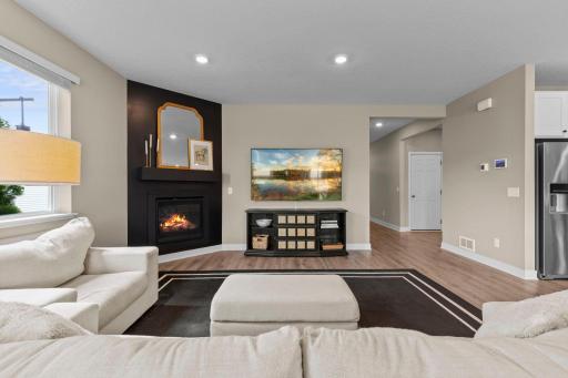 19-web-or-mls-7624 Ochoa Ave NE-81.jpg