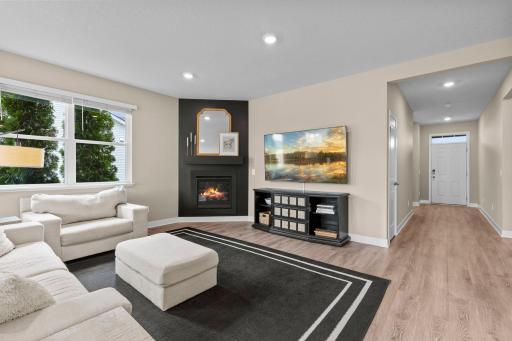 18-web-or-mls-7624 Ochoa Ave NE-78.jpg
