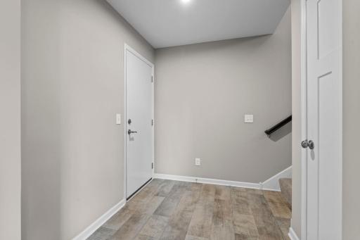 60-web-or-mls-6992 Huckleberry Dr-116.jpg