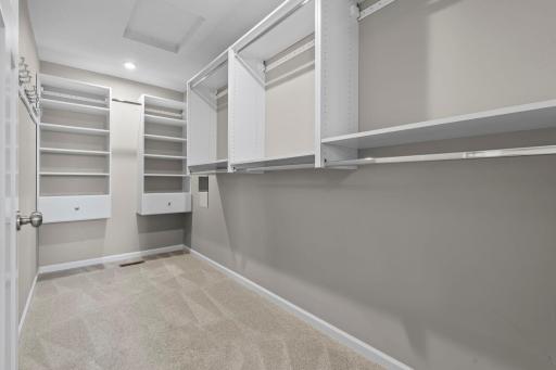 46-web-or-mls-6992 Huckleberry Dr-271.jpg
