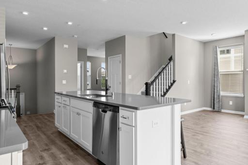 35-web-or-mls-6992 Huckleberry Dr-176.jpg
