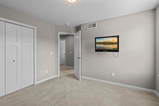 51-web-or-mls-6992 Huckleberry Dr-296.jpg