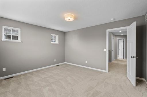 41-web-or-mls-6992 Huckleberry Dr-246.jpg
