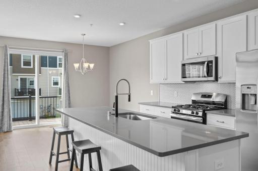 29-web-or-mls-6992 Huckleberry Dr-146.jpg